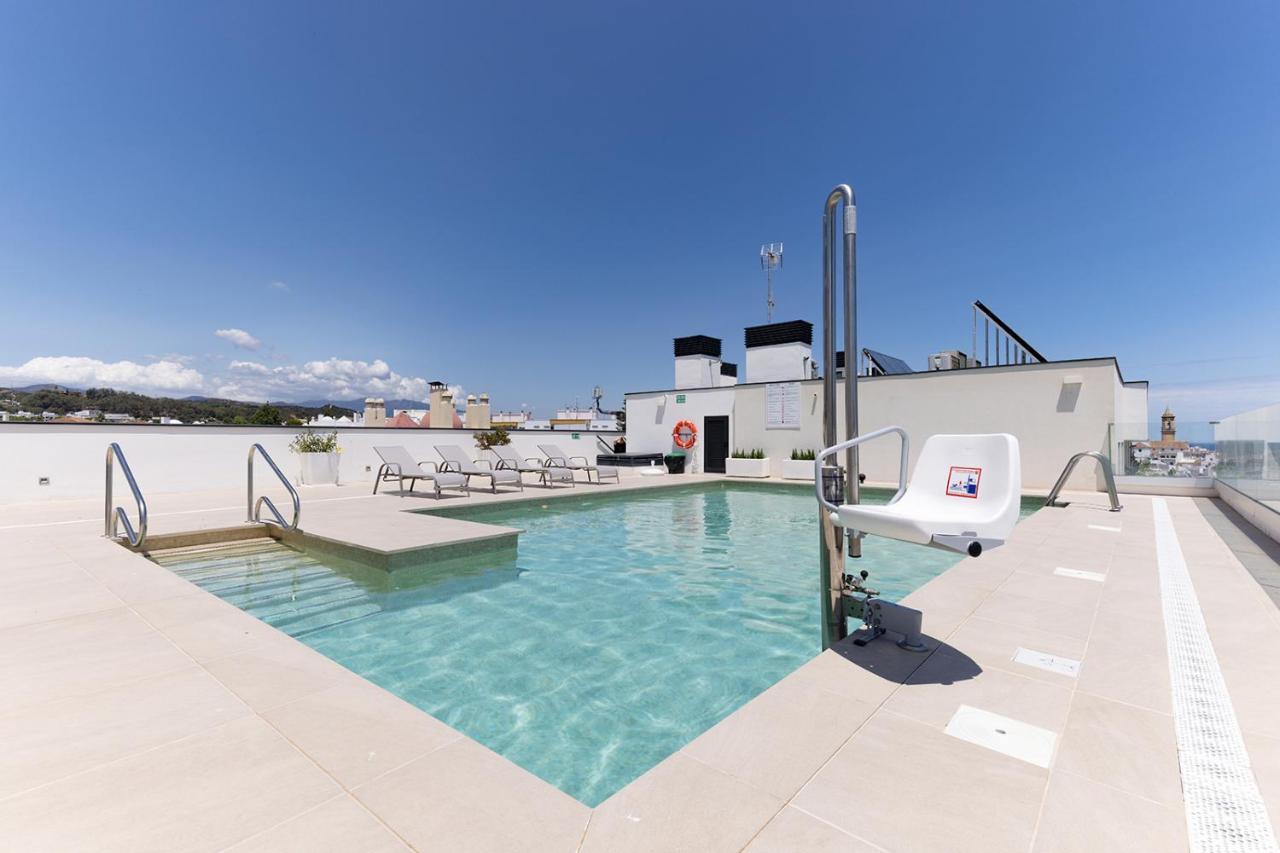 Stylish 2 Bedroom Apartment In Estepona Old Town Eksteriør billede