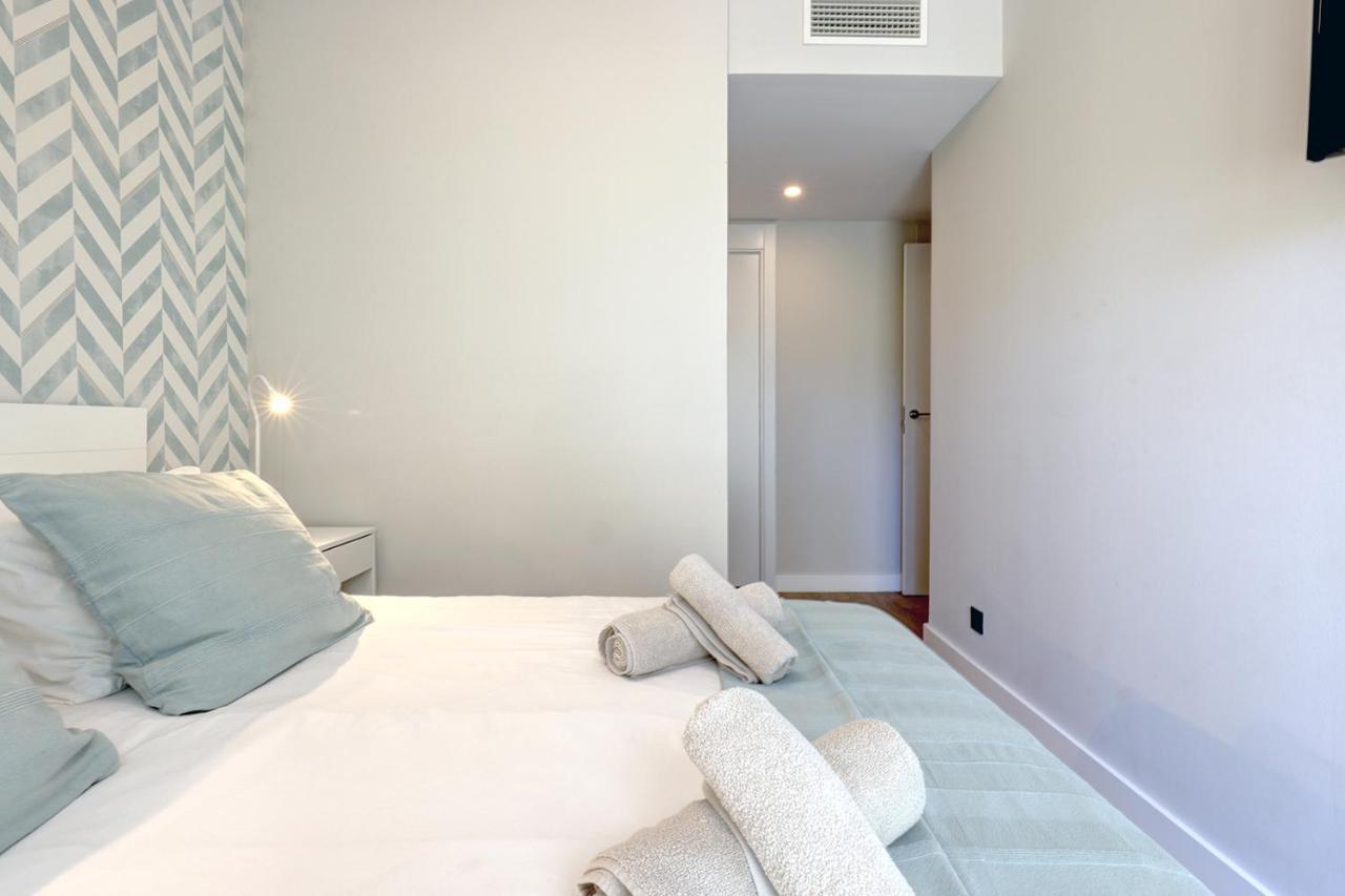 Stylish 2 Bedroom Apartment In Estepona Old Town Eksteriør billede