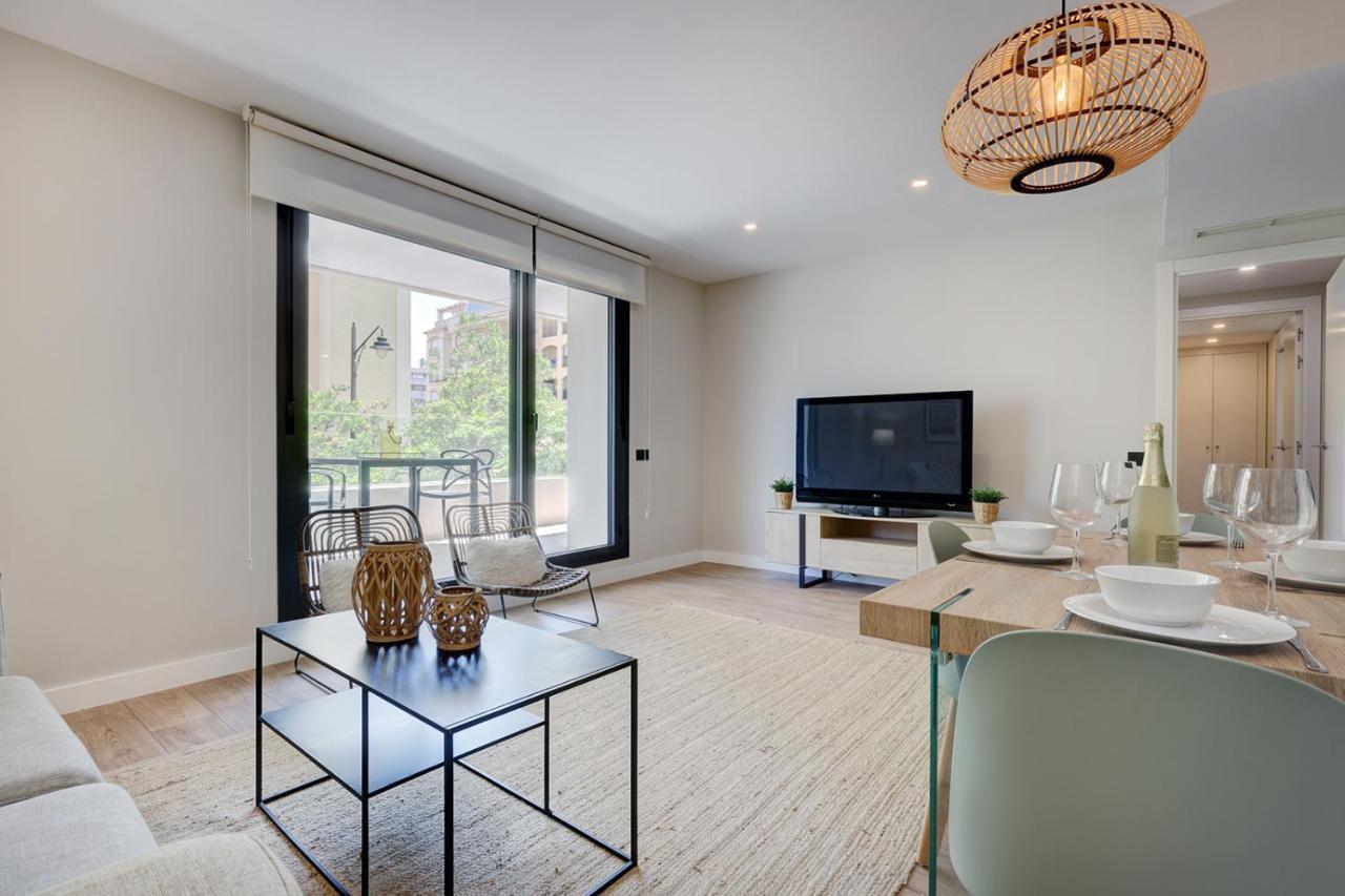 Stylish 2 Bedroom Apartment In Estepona Old Town Eksteriør billede