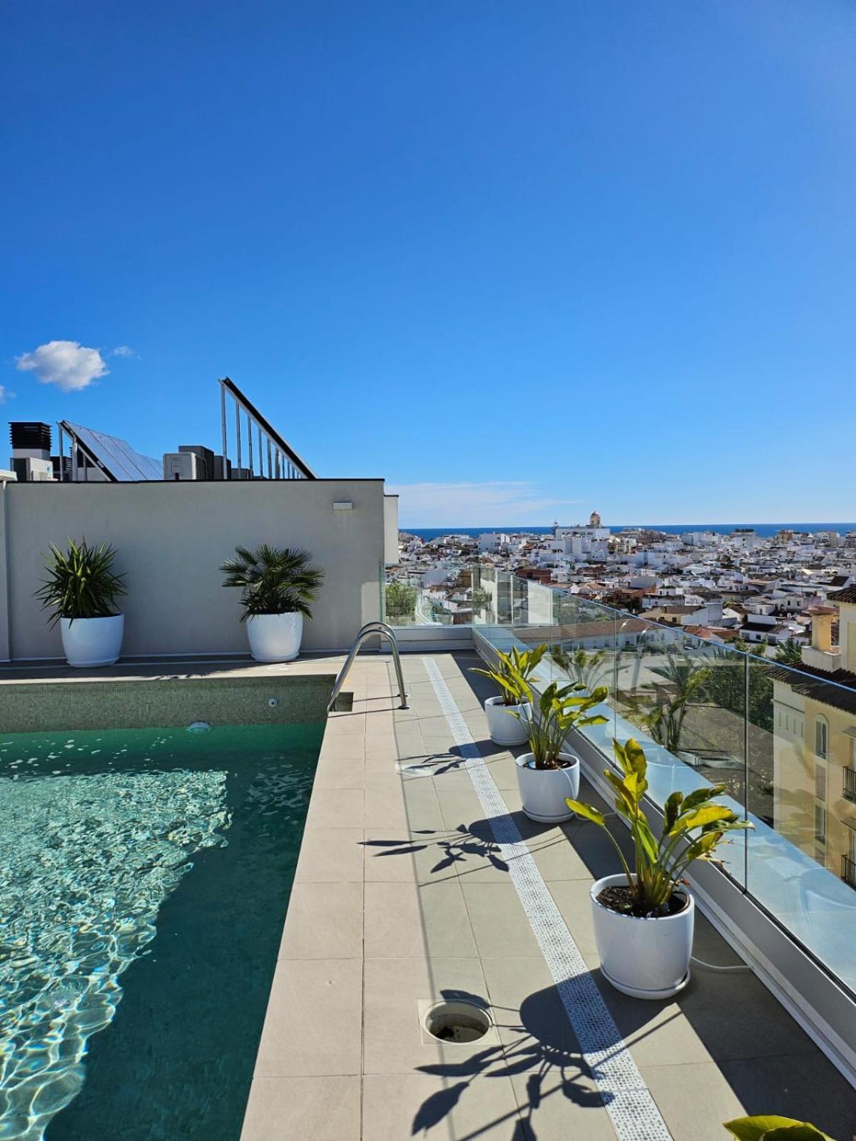 Stylish 2 Bedroom Apartment In Estepona Old Town Eksteriør billede