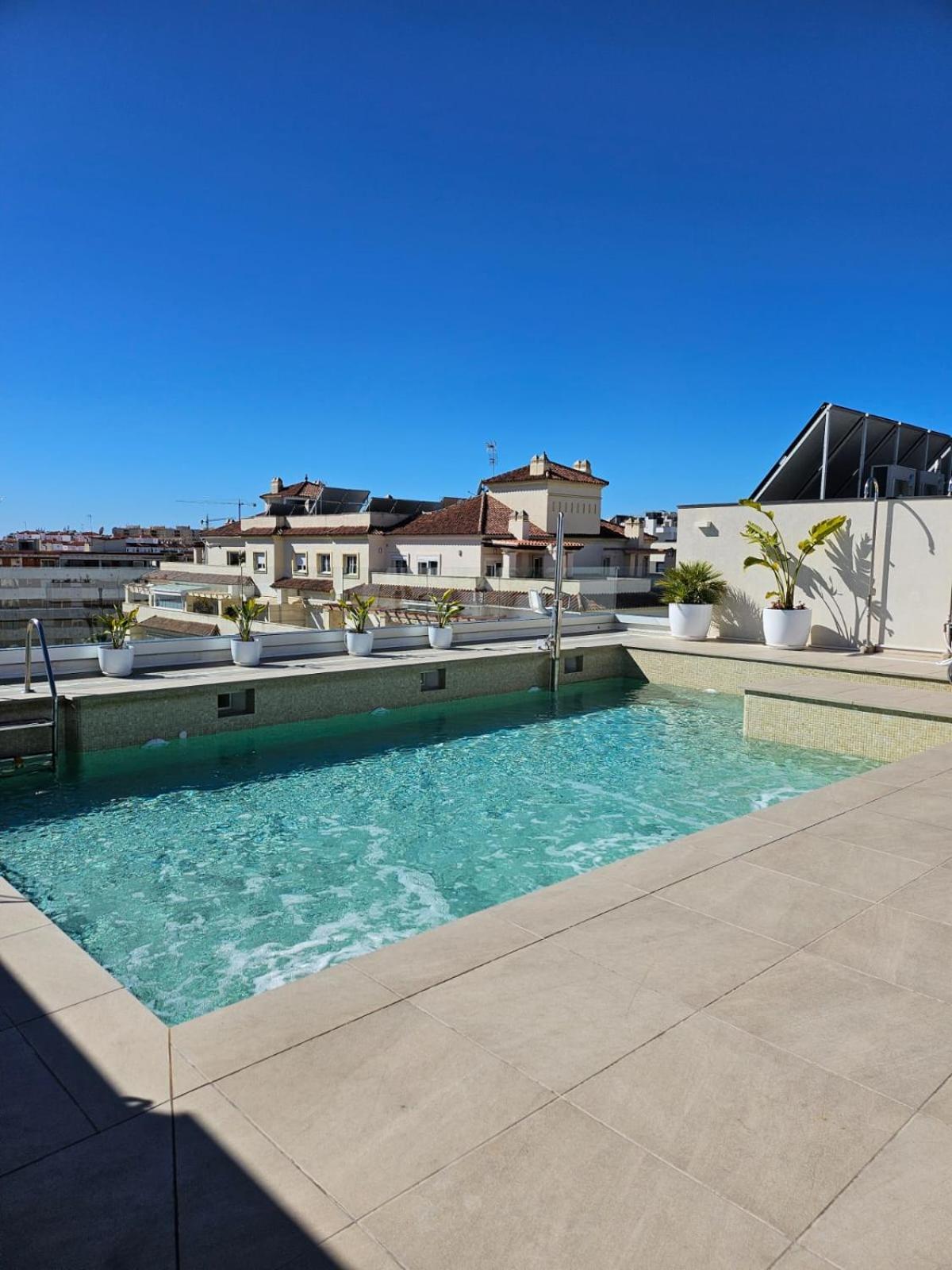 Stylish 2 Bedroom Apartment In Estepona Old Town Eksteriør billede